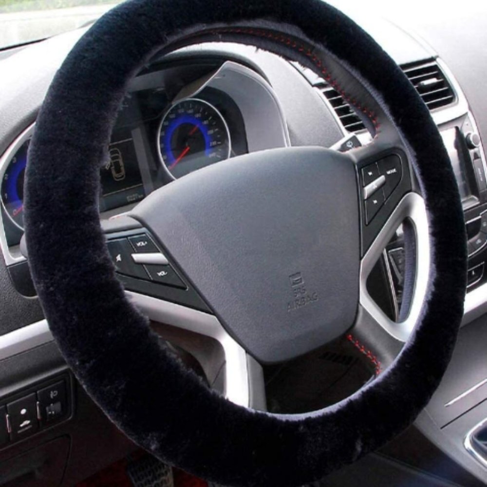 15'' Plush Steering Wheel Cover for Women Black Universal Comfortable Non-Slip